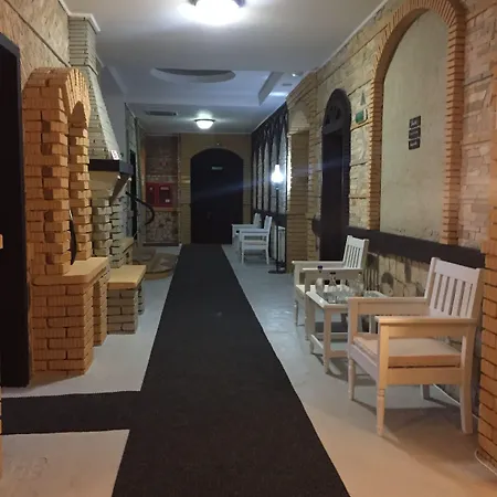 Hotel Ambra Boutique & Bistro 4*