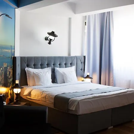 Ambra Boutique & Bistro 4*