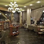 Ambra Boutique & Bistro Отель 4*