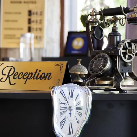 Ambra Boutique & Bistro Hotel 4*