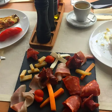 Ambra Boutique & Bistro Hotel