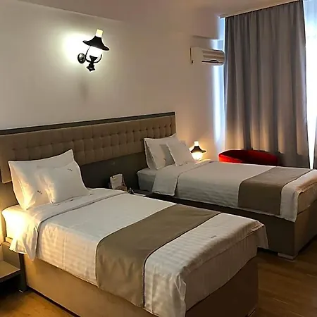 Ambra Boutique & Bistro Hotel 4*