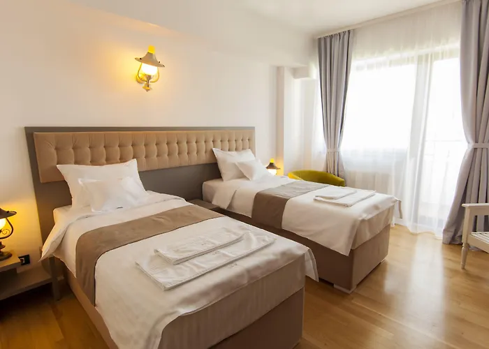 Ambra Boutique & Bistro Hotel 4*