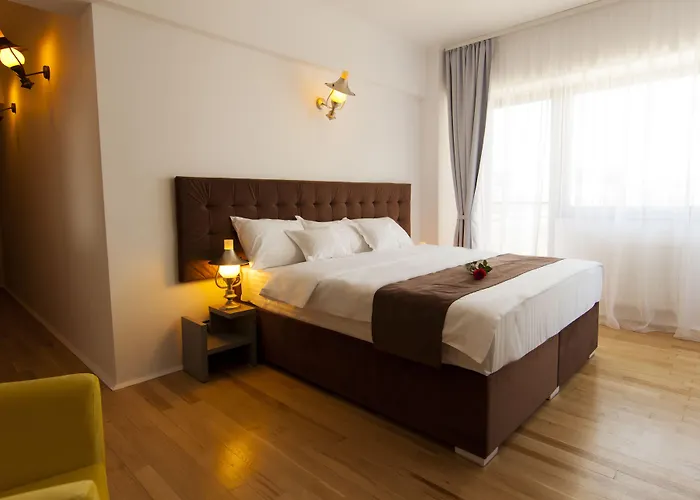 Ambra Boutique & Bistro Hotel 4*