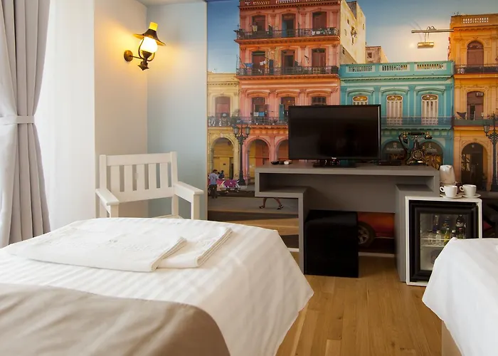 Ambra Boutique & Bistro Hotel 4*